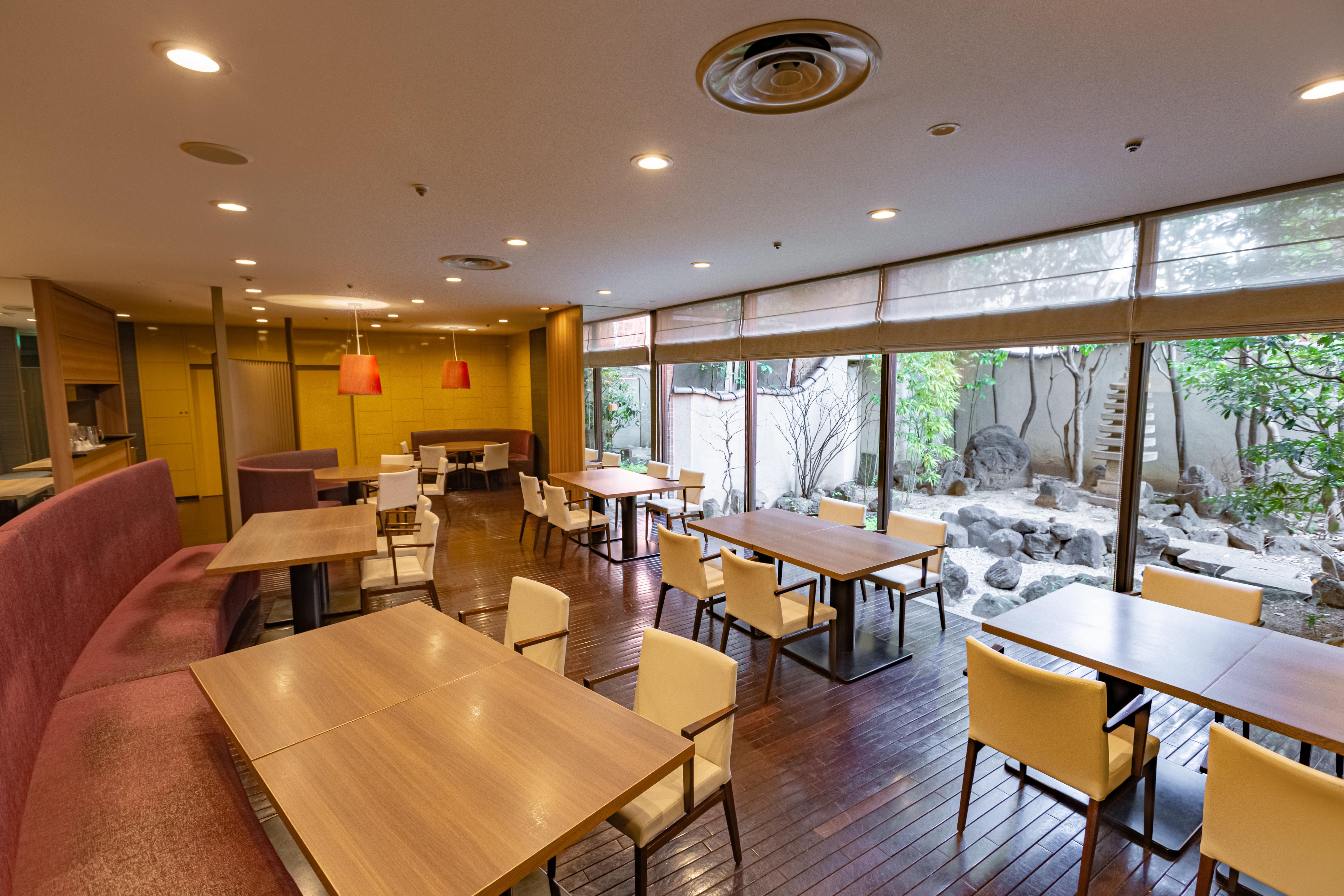 Готель Ana Crowne Plaza Hiroshima By Ihg Екстер'єр фото