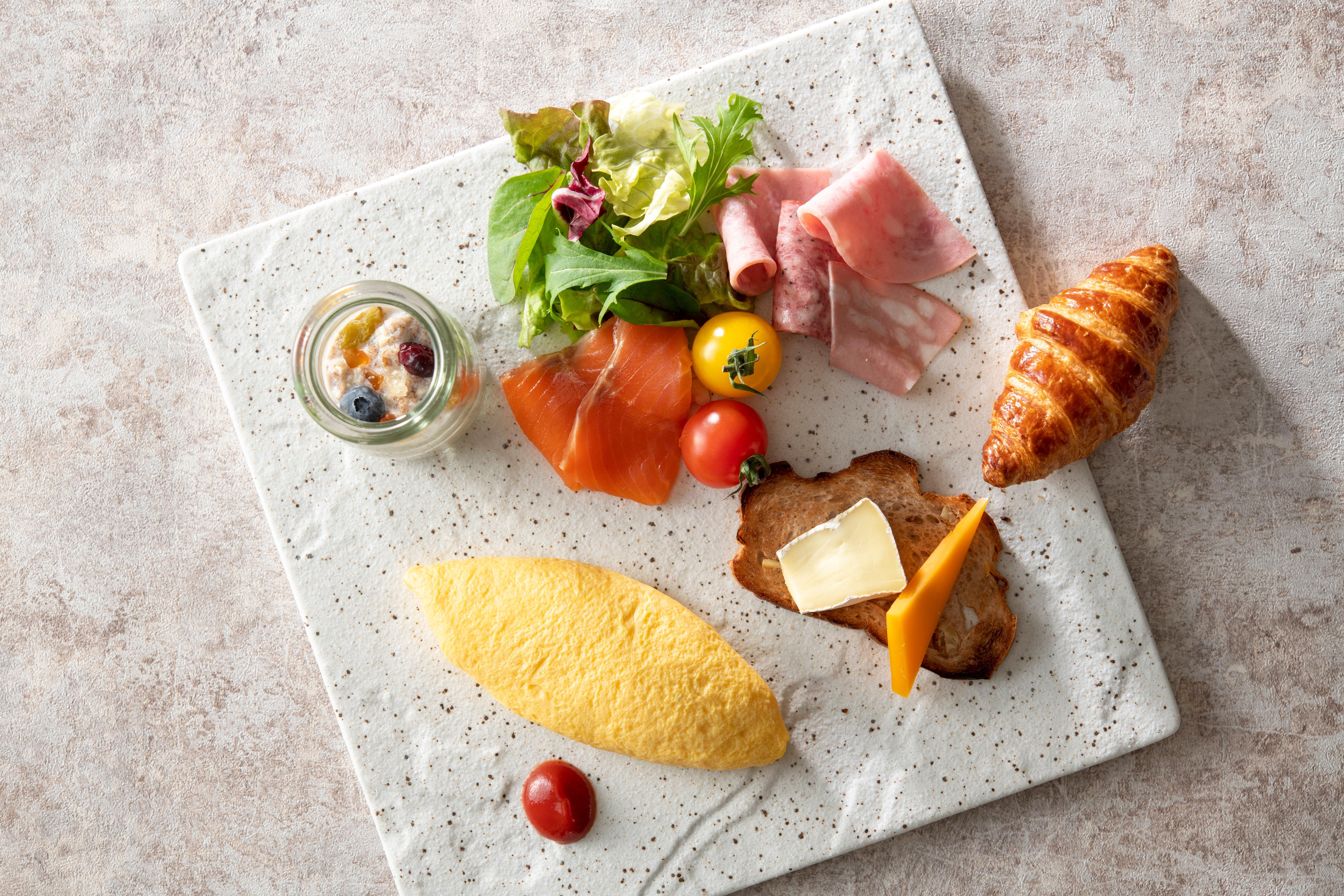 Готель Ana Crowne Plaza Hiroshima By Ihg Екстер'єр фото