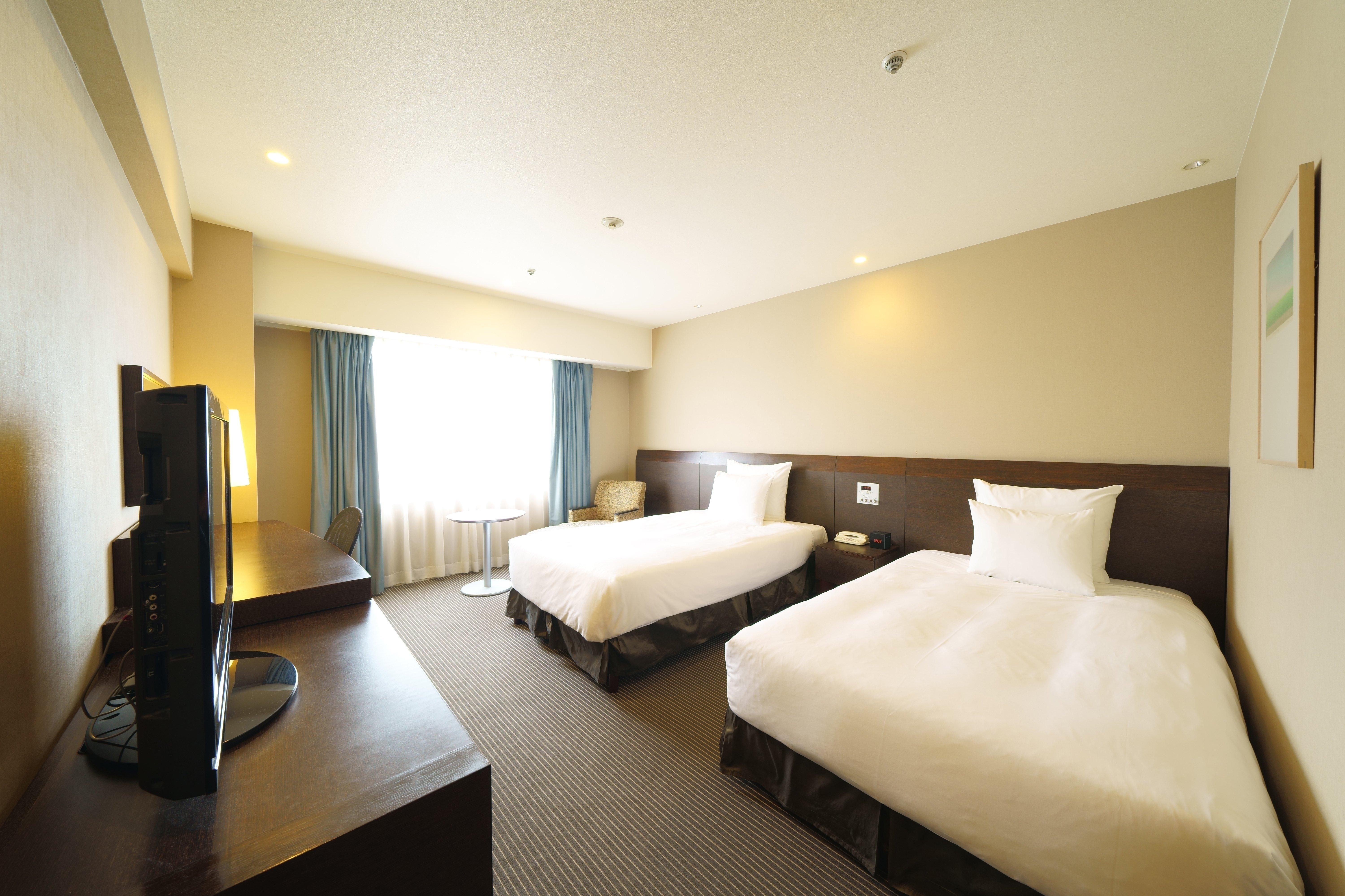 Готель Ana Crowne Plaza Hiroshima By Ihg Екстер'єр фото