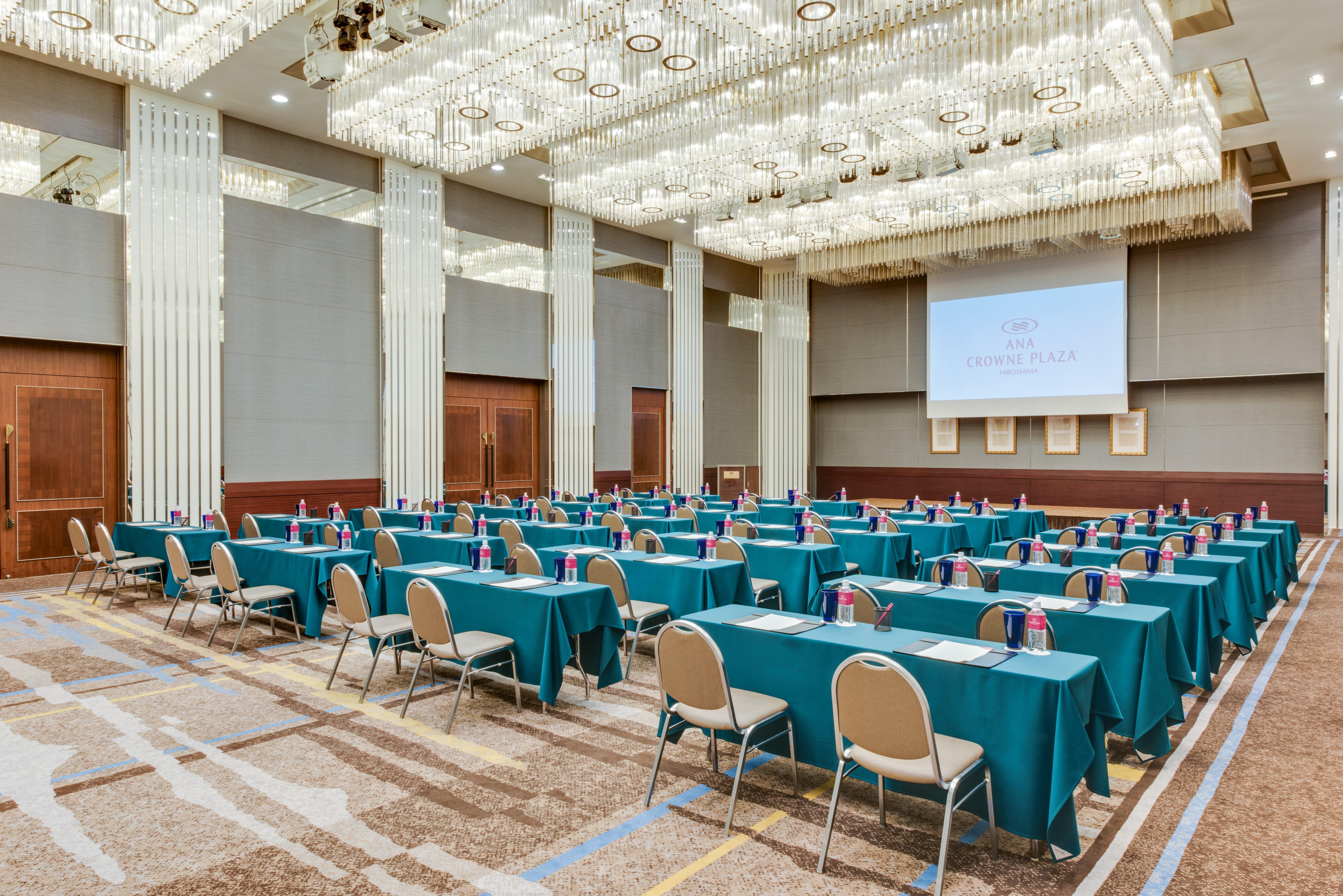 Готель Ana Crowne Plaza Hiroshima By Ihg Екстер'єр фото