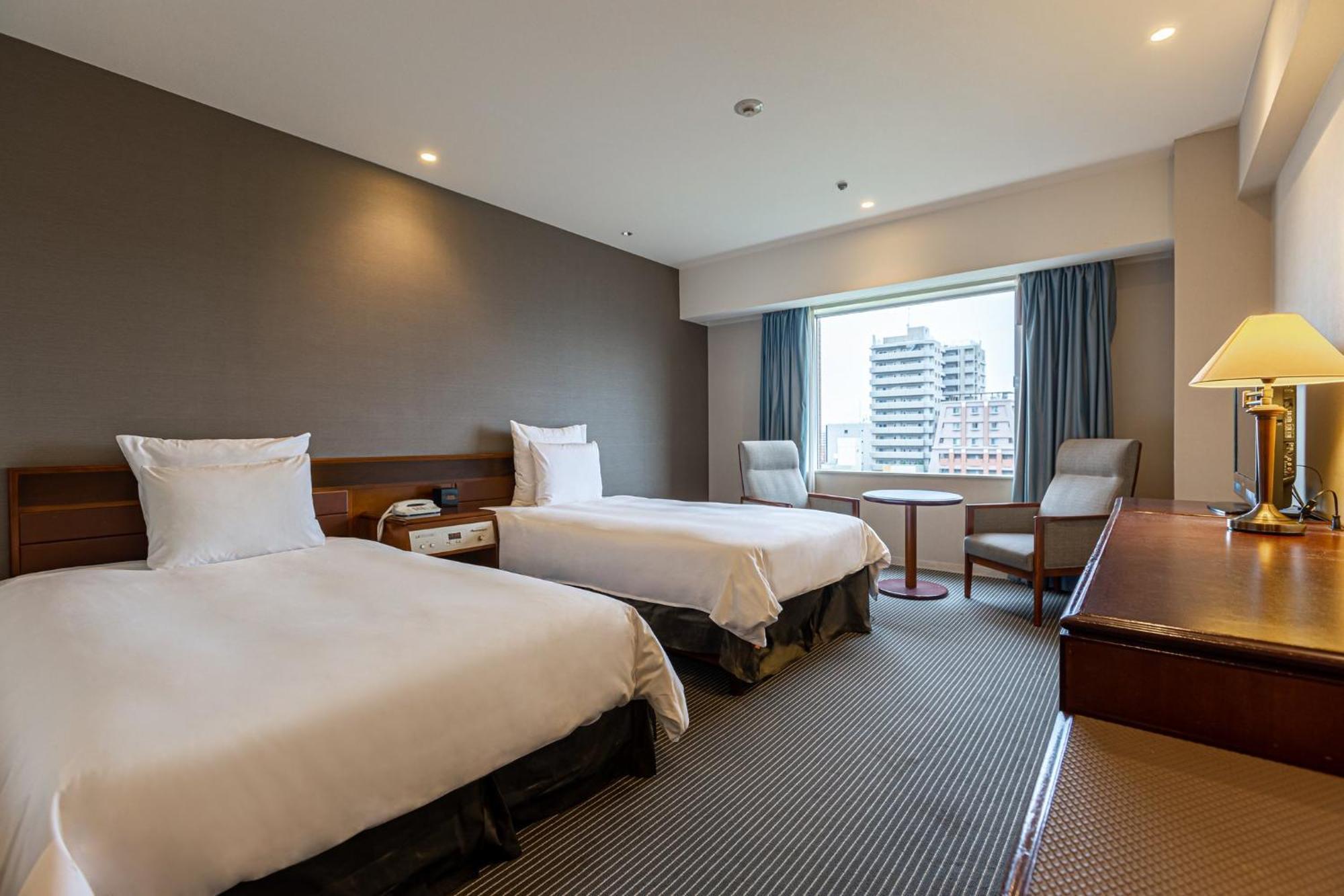 Готель Ana Crowne Plaza Hiroshima By Ihg Екстер'єр фото